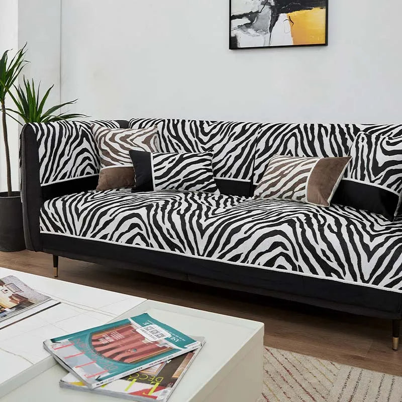 Housse en Chenille Imprimé Zebra Sauvage