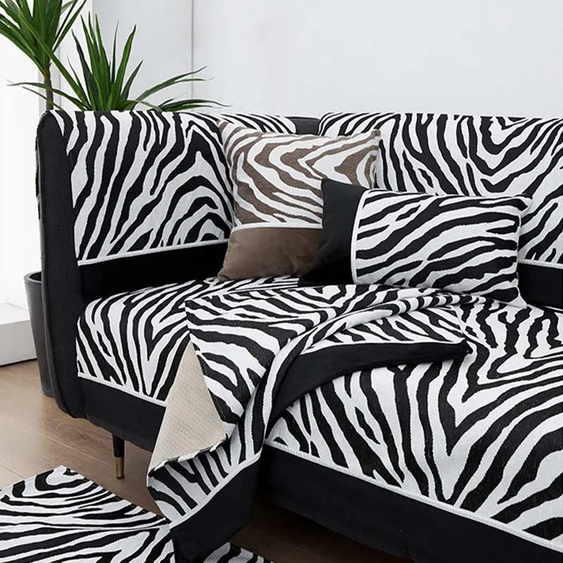 Housse en Chenille Imprimé Zebra Sauvage