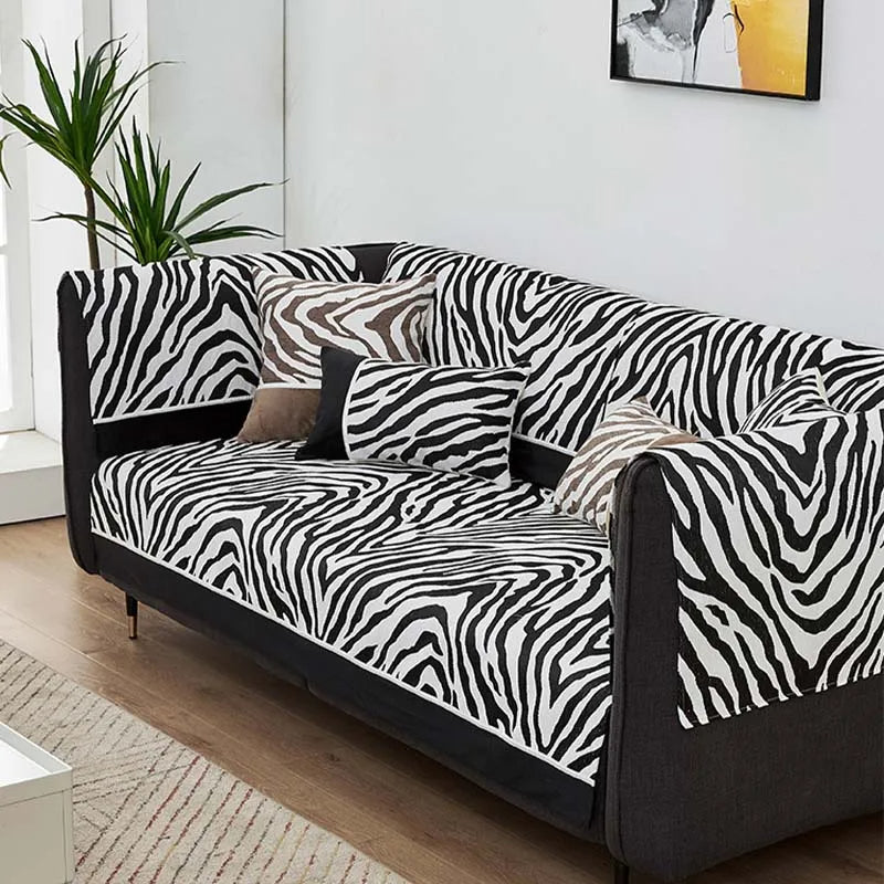 Housse en Chenille Imprimé Zebra Sauvage