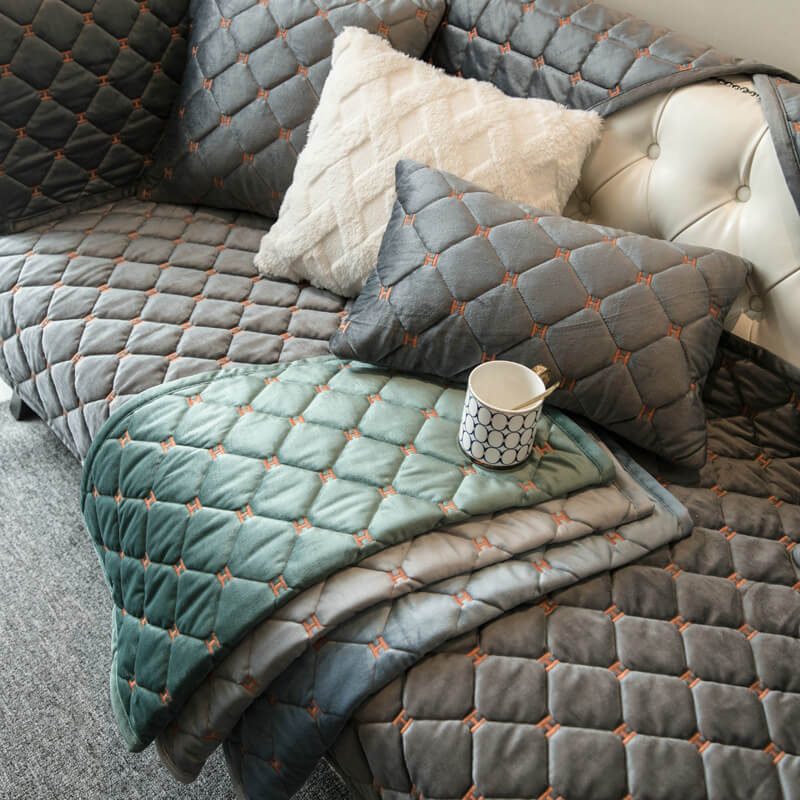 Housse de canapé antidérapante en velours matelassé de luxe