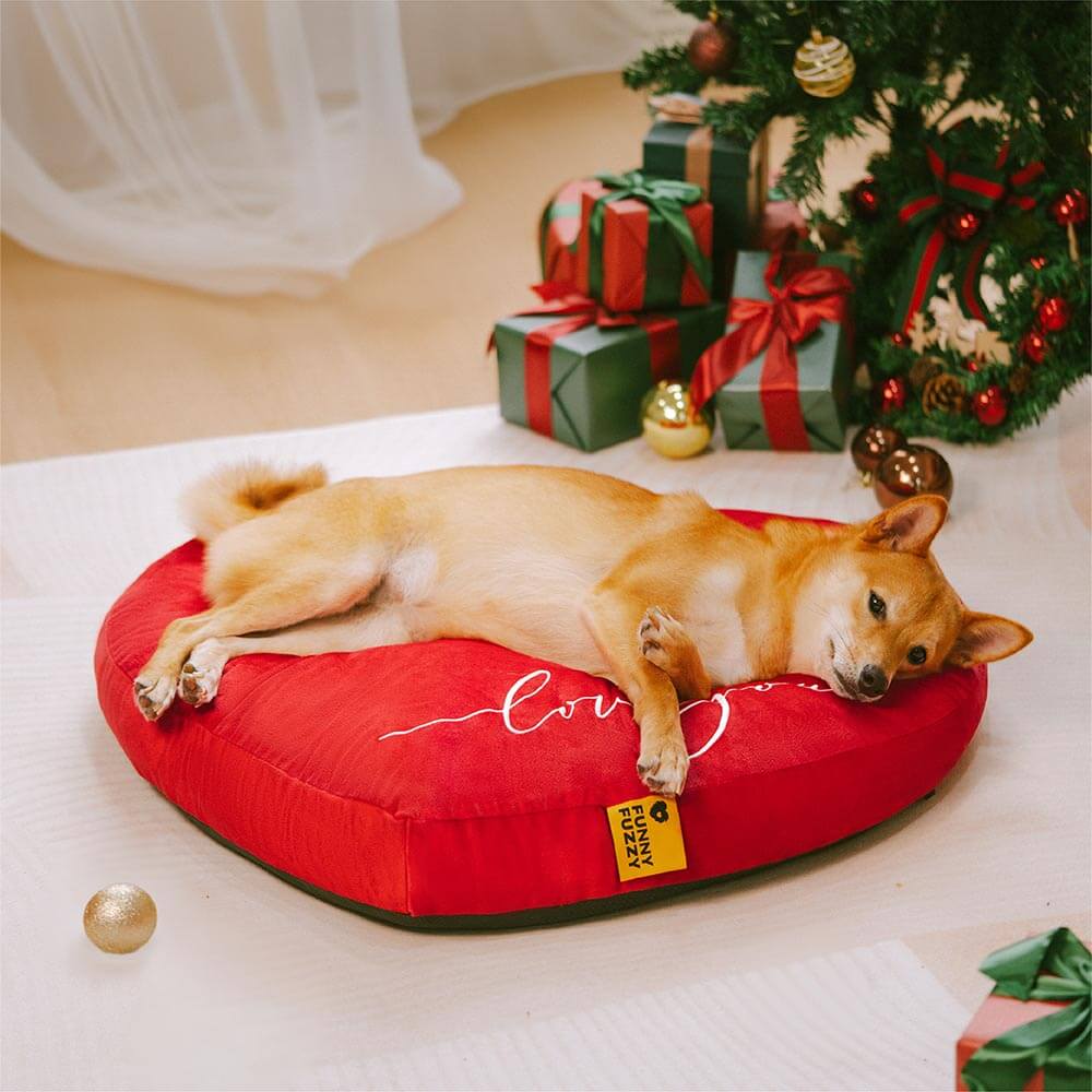 Lit pour chien en velours en forme de cœur pour les fêtes